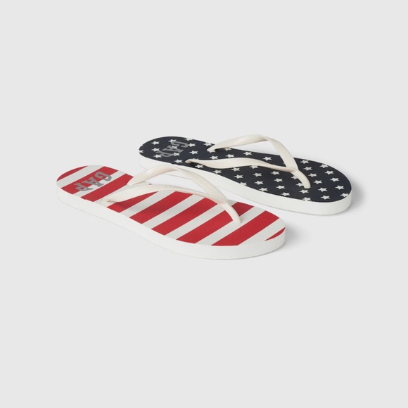 NWT GAP Logo Flip Flops Color: Americana Stripe Size 7 - Picture 1 of 5
